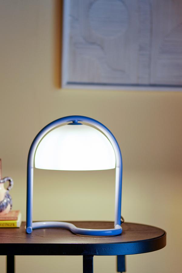 Bloomingville Favor bordslampa, blå, akryl D24,5xH29,5 cm