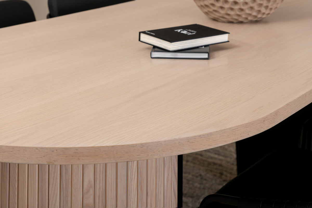 Venture Design Tvist & Bianca Matstolar 2-pack Svart + Ovala Matbord 200 x 90 Vitputsad