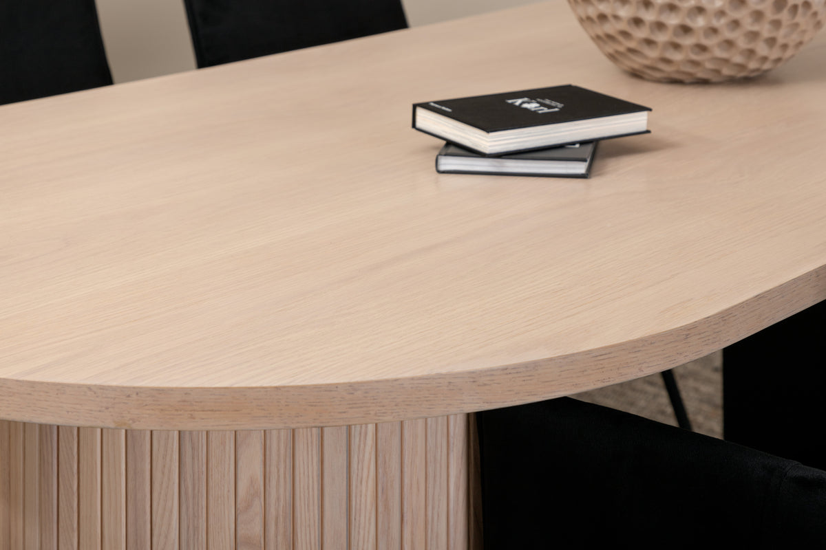 Venture Design Petra & Bianca Matstolar Svart + Matbord 90x200