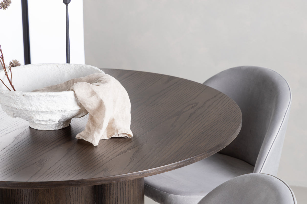 Venture Design Velvet & Olivia Matstolar 2-pack Grå + Runda Matbord ⌀110 Mocka