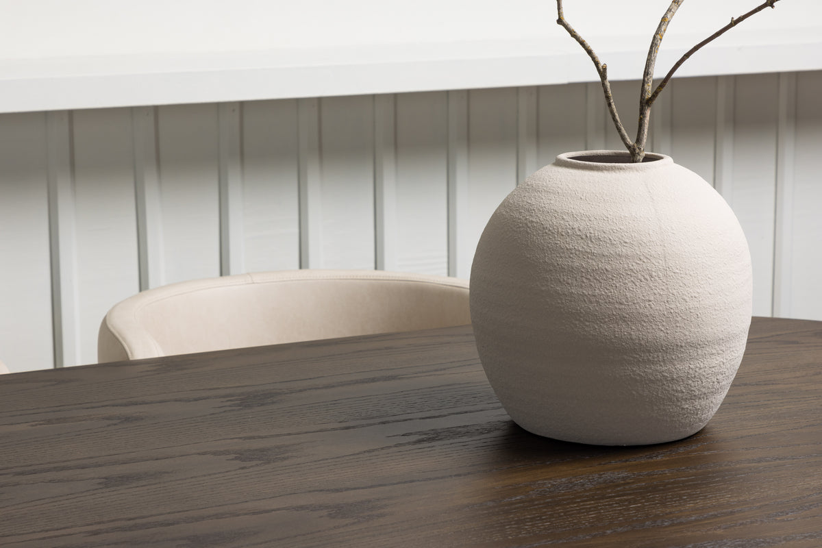 Venture Design Stone & Simrishamn Ovala Matbord 220 x 100 Mocka + Matstolar Beige