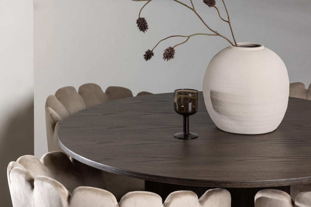Venture Design Limhamn & Olivia Matstolar Beige + Runda Matbord ⌀110 Mocka