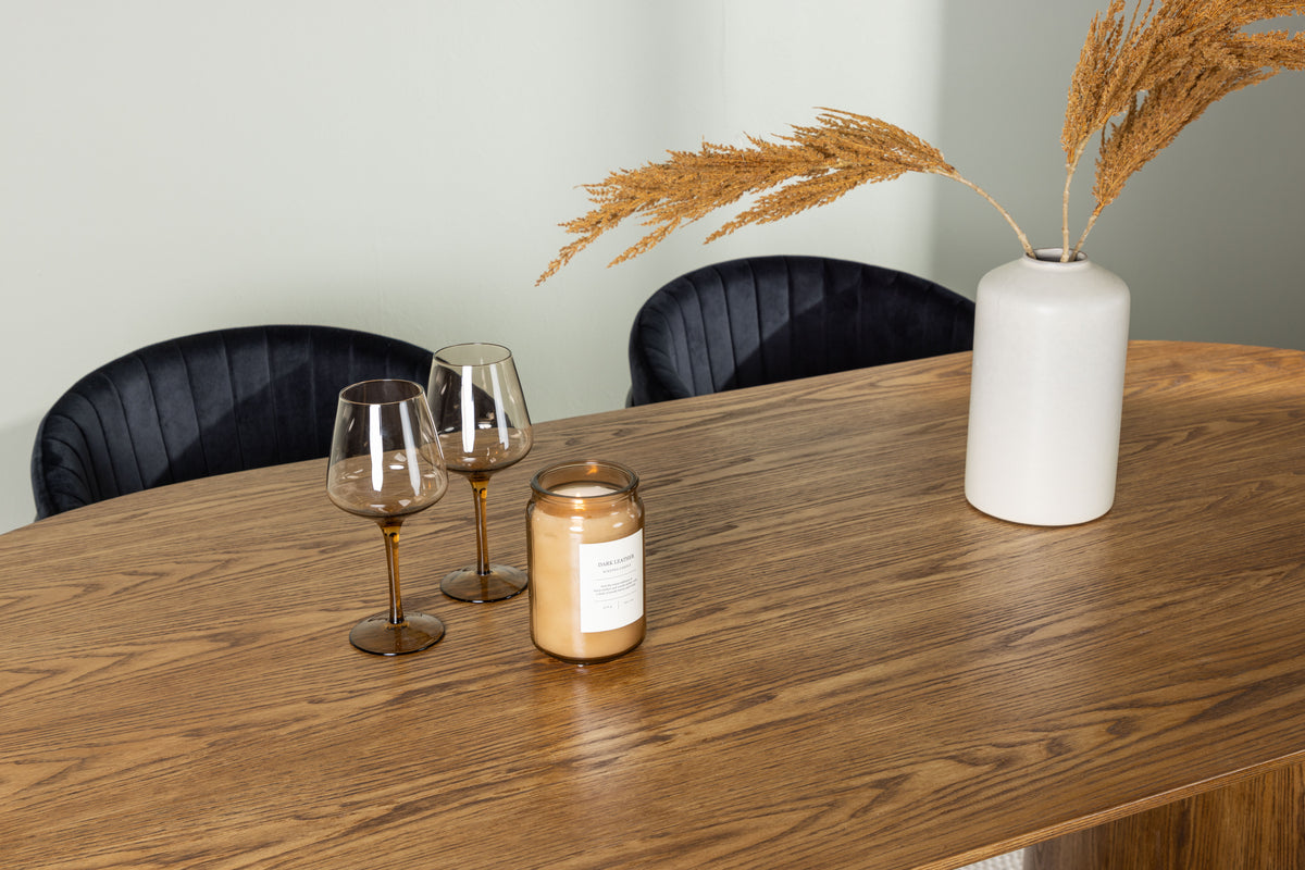 Venture Design Selma & Isolde Matstolar 2-pack Svart + Ovala Matbord 180 x 90 Natur