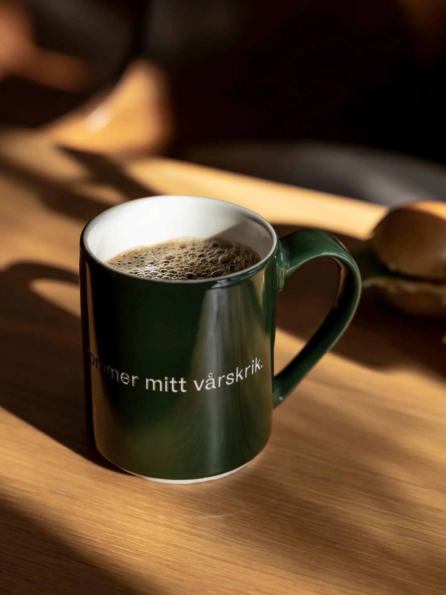 Design House Stockholm, Astrid lindgren, Mugg, 4-pack, “Håll för örona, för nu kommer mitt vårskrik.”